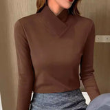Beatrice | Elegant Turtleneck Fit